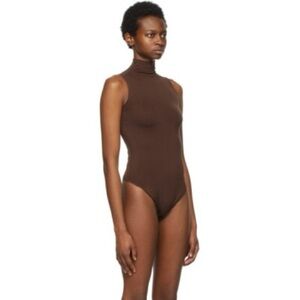 SKIMS Essential Mock Neck Bodysuit Sleeveless Cocoa Brown S/M